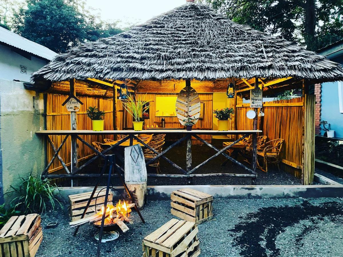 Serengeti Villa Arusha Buitenkant foto