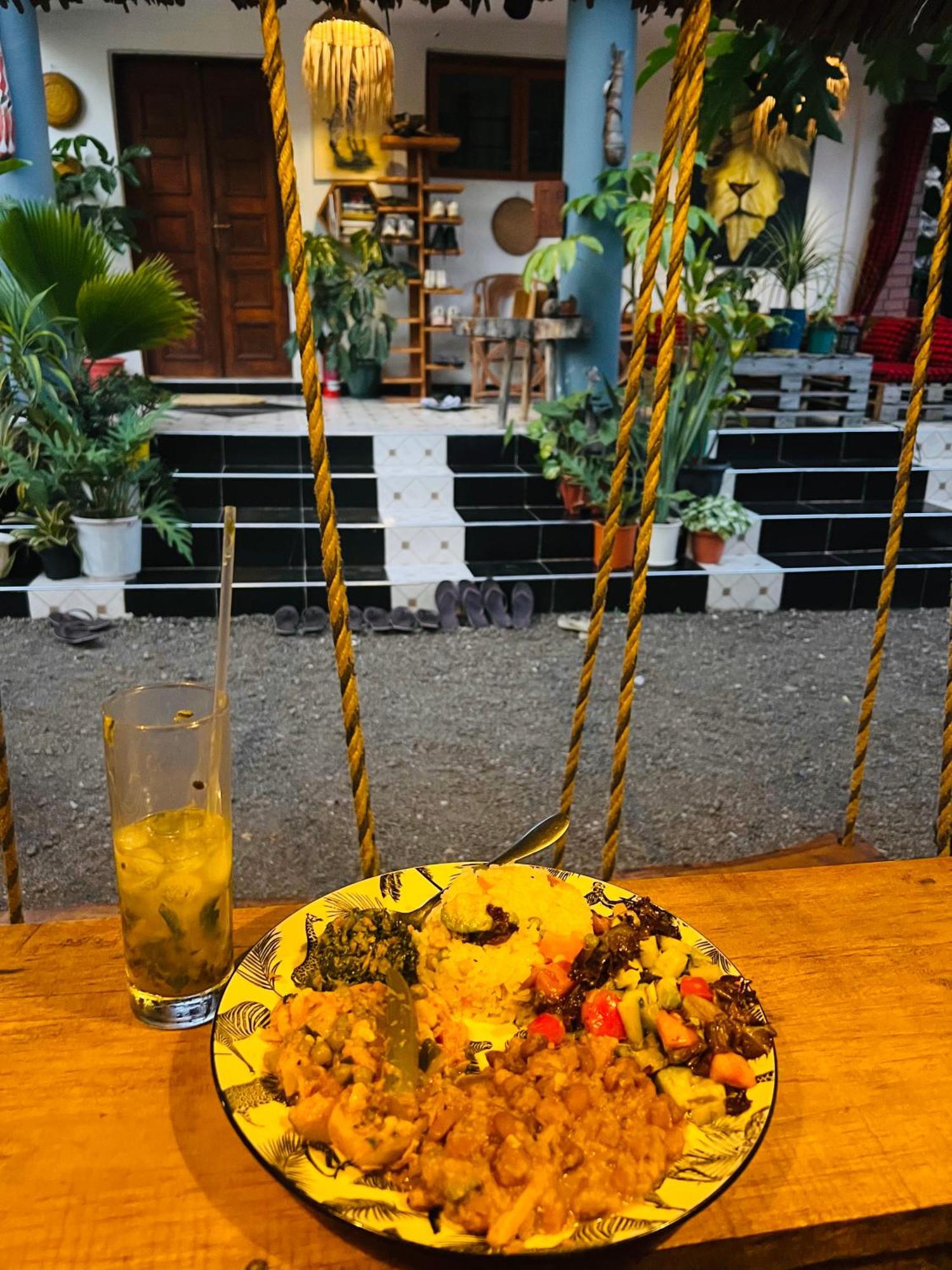 Serengeti Villa Arusha Buitenkant foto